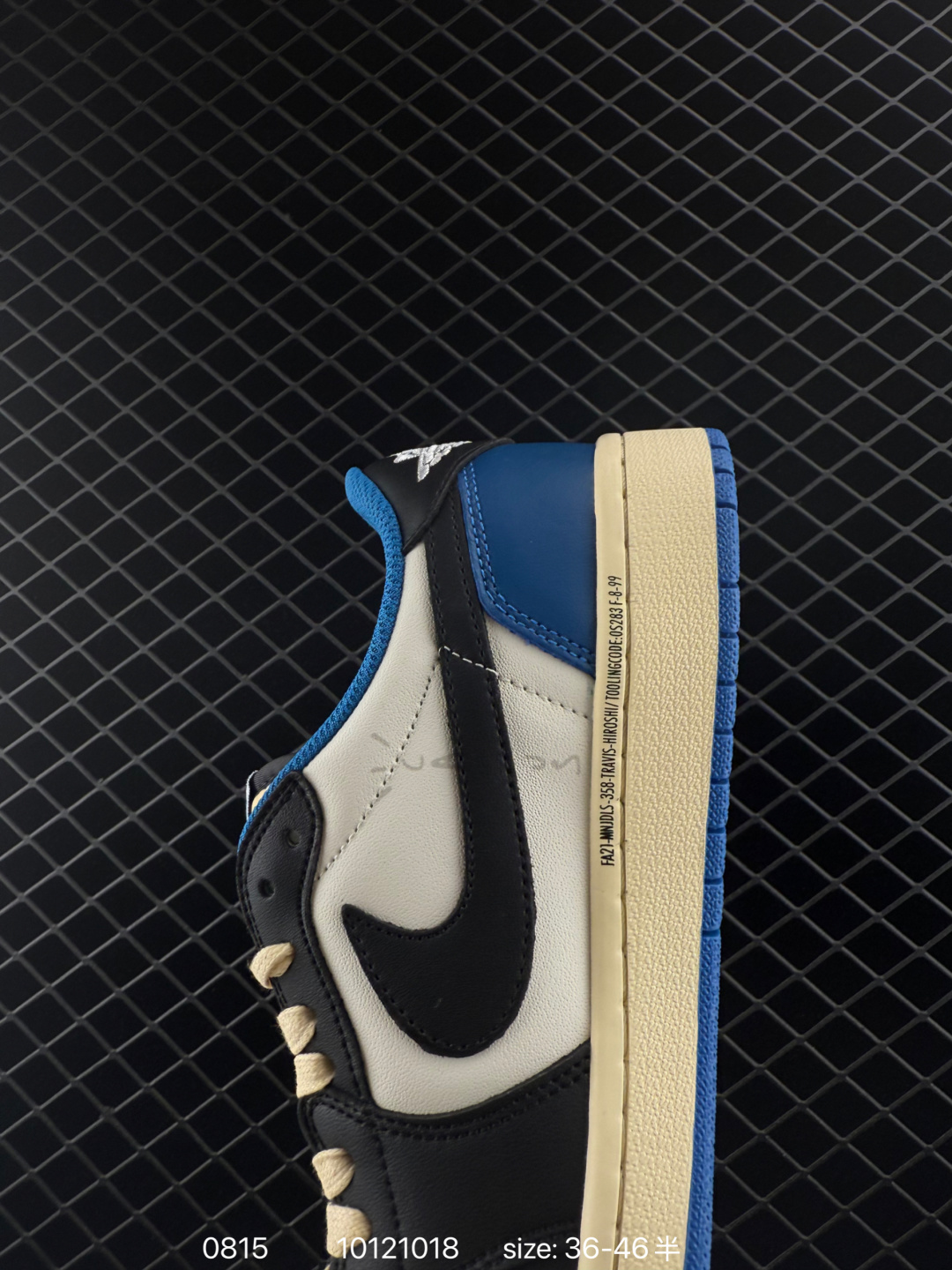 Travis Scott x Air Jordan 1 ” Reverse Mocha “